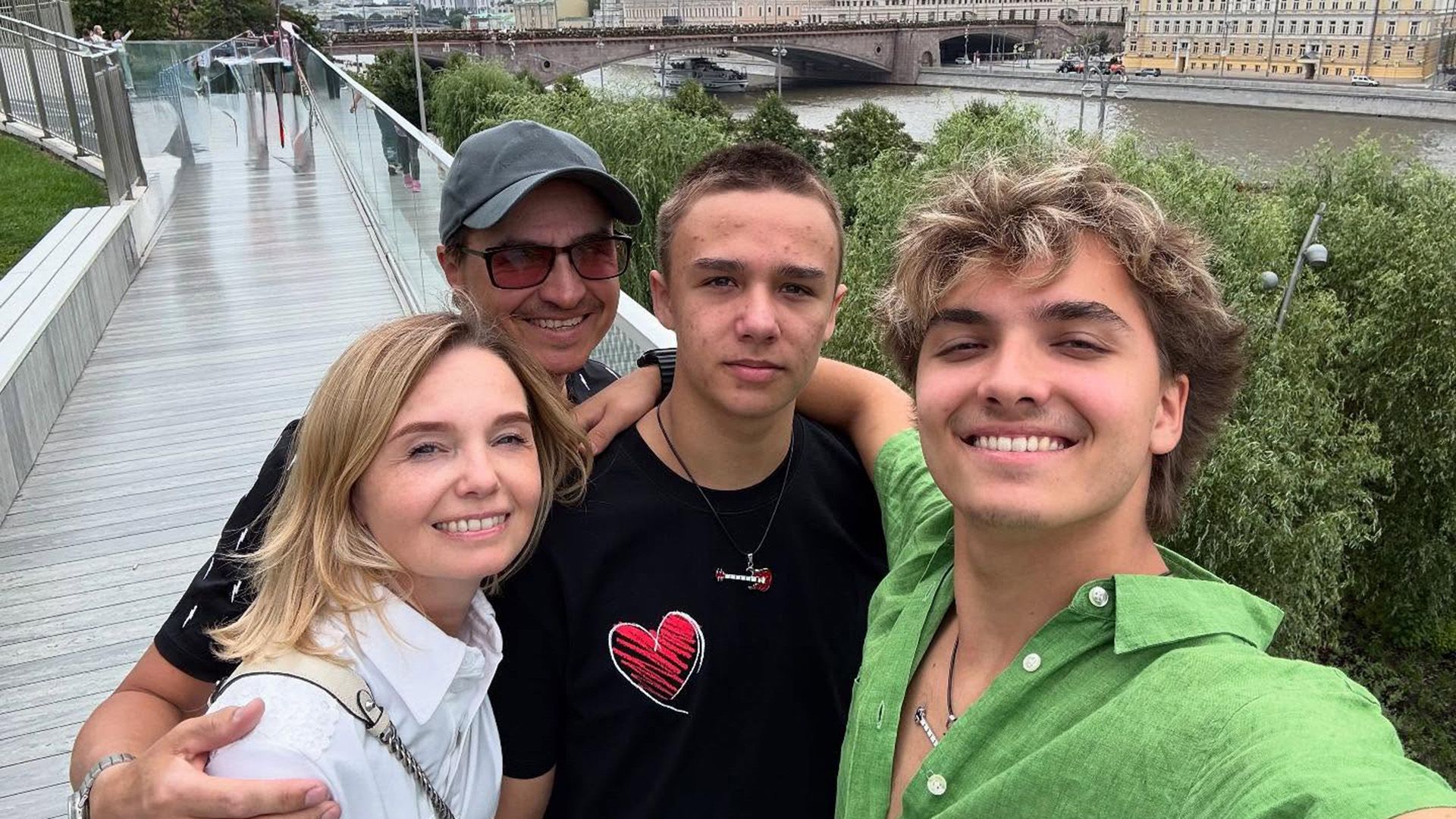 Сергей Филин, его жена Мария Прорвич, их сыновья Александр и Сергей