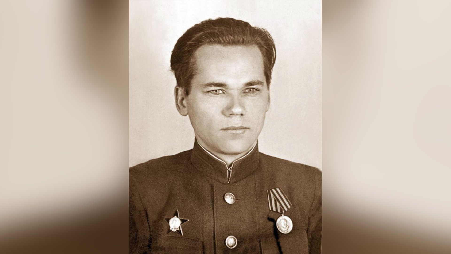 Михаил Калашников фото 3