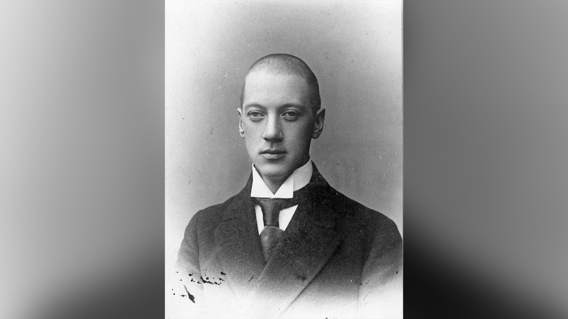 Николай Гумилёв фото 2