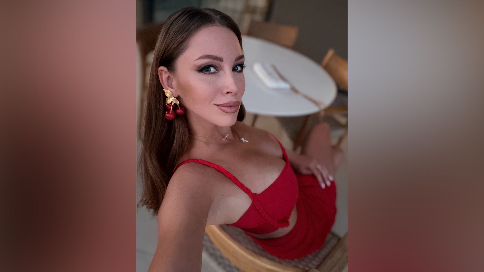 Полина Диброва сейчас