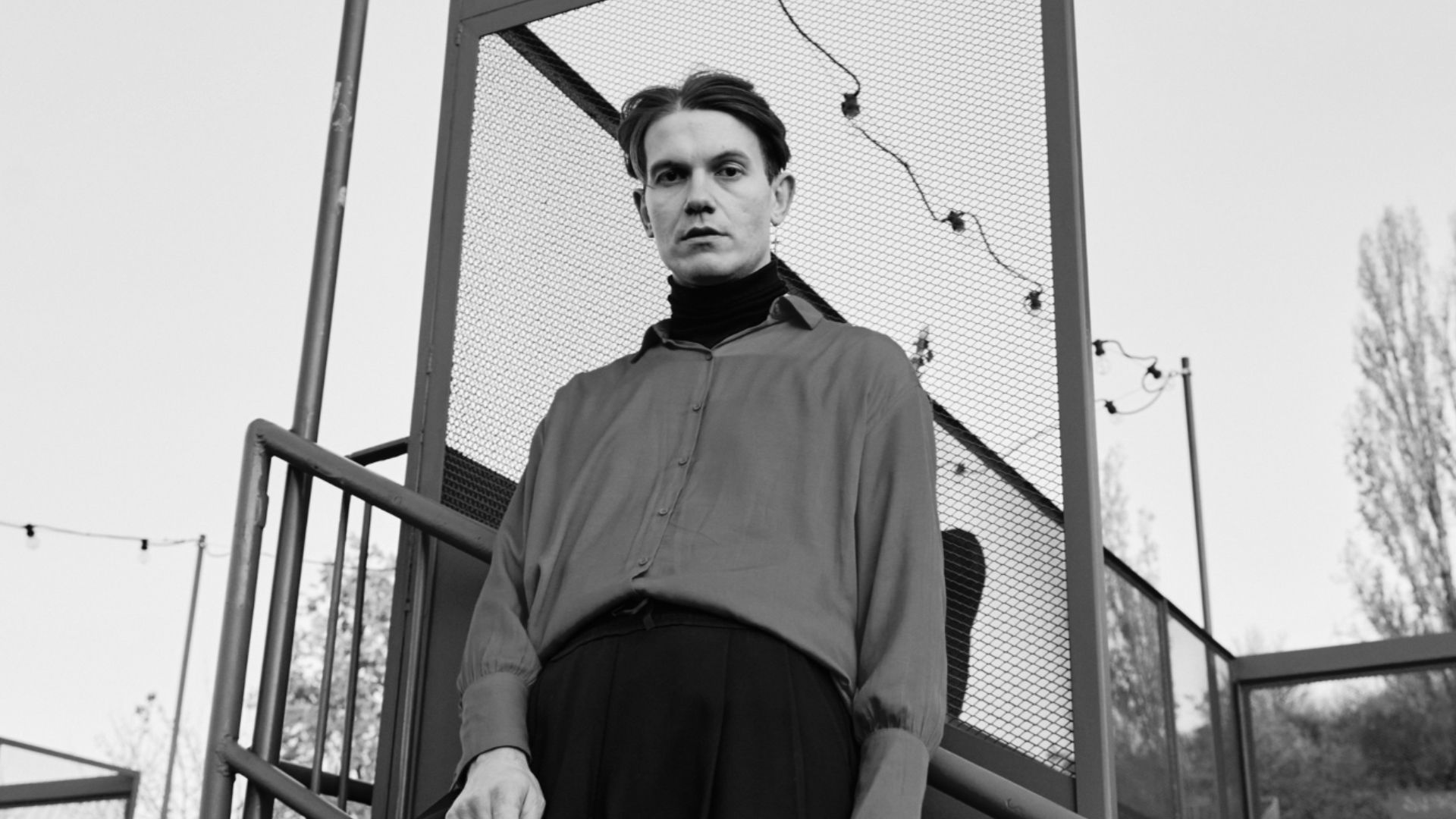 Умер солист группы Shortparis Николай Комягин