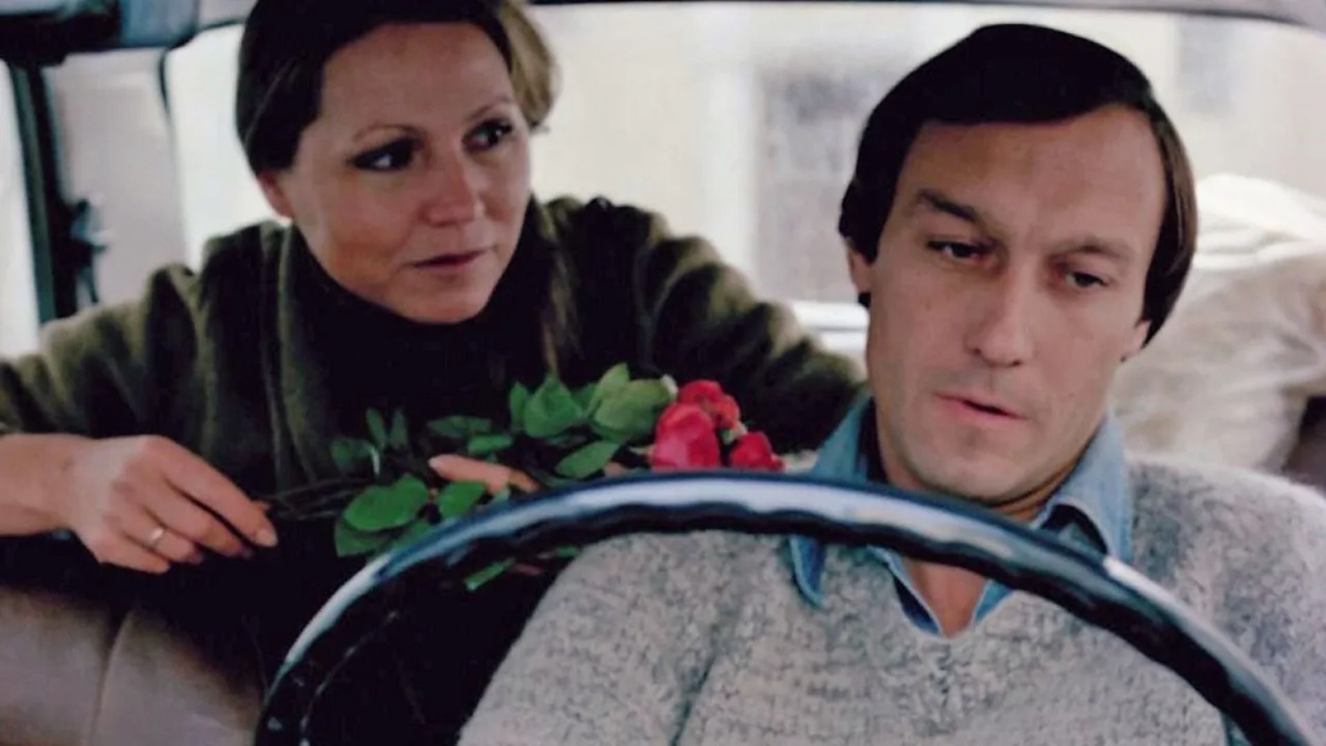 Актеры Людмила Зорина и Олег Янковский в фильме "Полеты во сне и наяву"