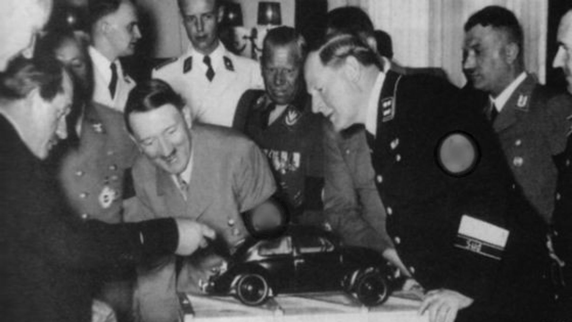 Гитлер на презентации первого "Жука"