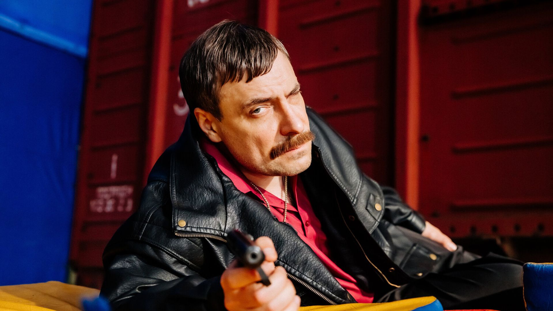 Евгений Цыганов и его сын Андрей впервые снялись в одном фильме: обзор на «Человек, который смеется»