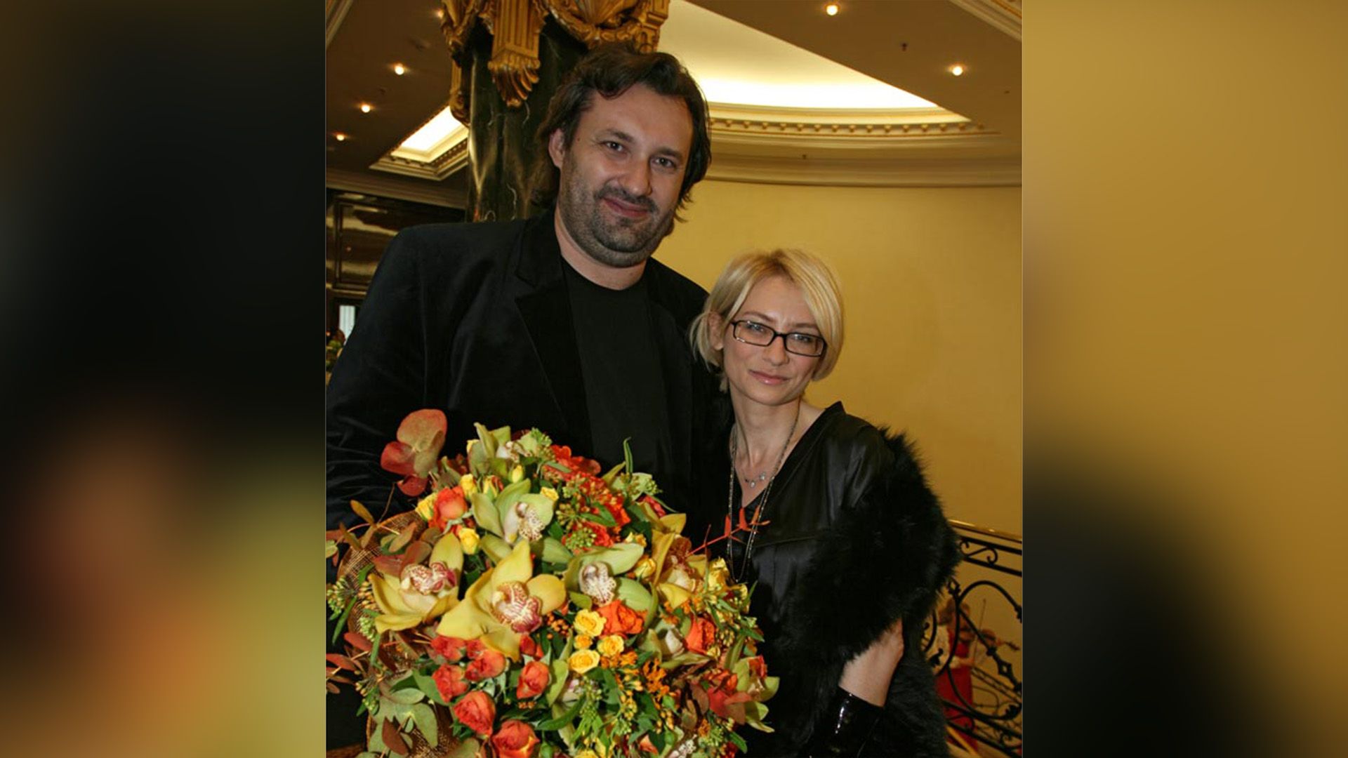 Телеведущая Эвелина Хромченко и Александр Шумский