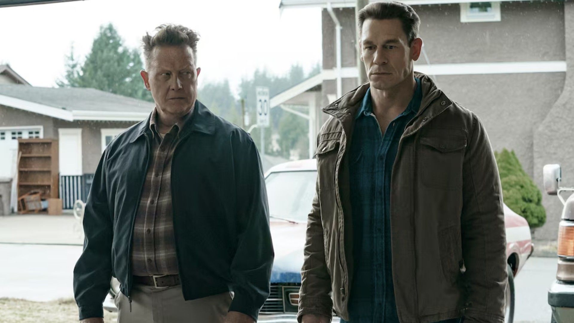 Роберт Патрик и Джон Сина в сериале "Митротворец"