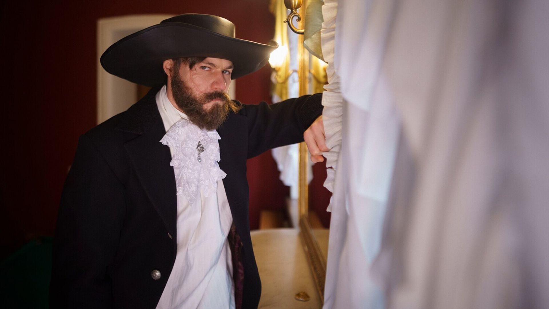 Актёр Олег Гаас в сериале «Дубровский. Русский Зорро»