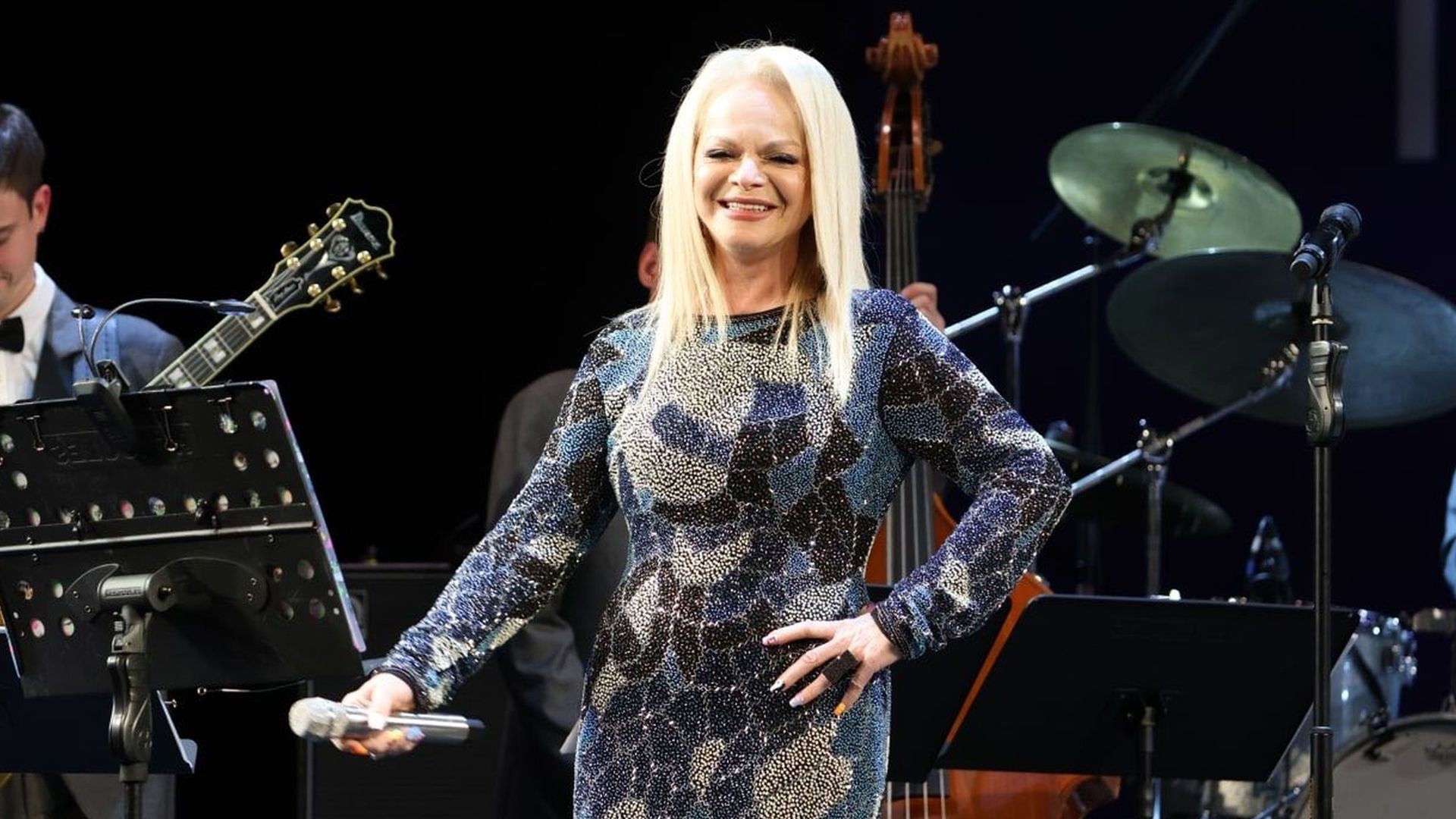 Люди уходят с концертов Долиной и признаются, что смотреть на нее «неэстетично»