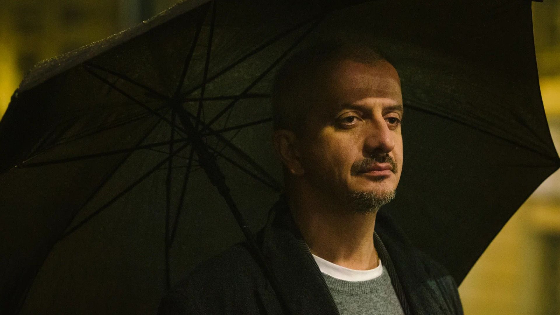 "Меня воспитали с диктаторскими энергиями": Богомолов снова раскритиковал студентов МХАТ