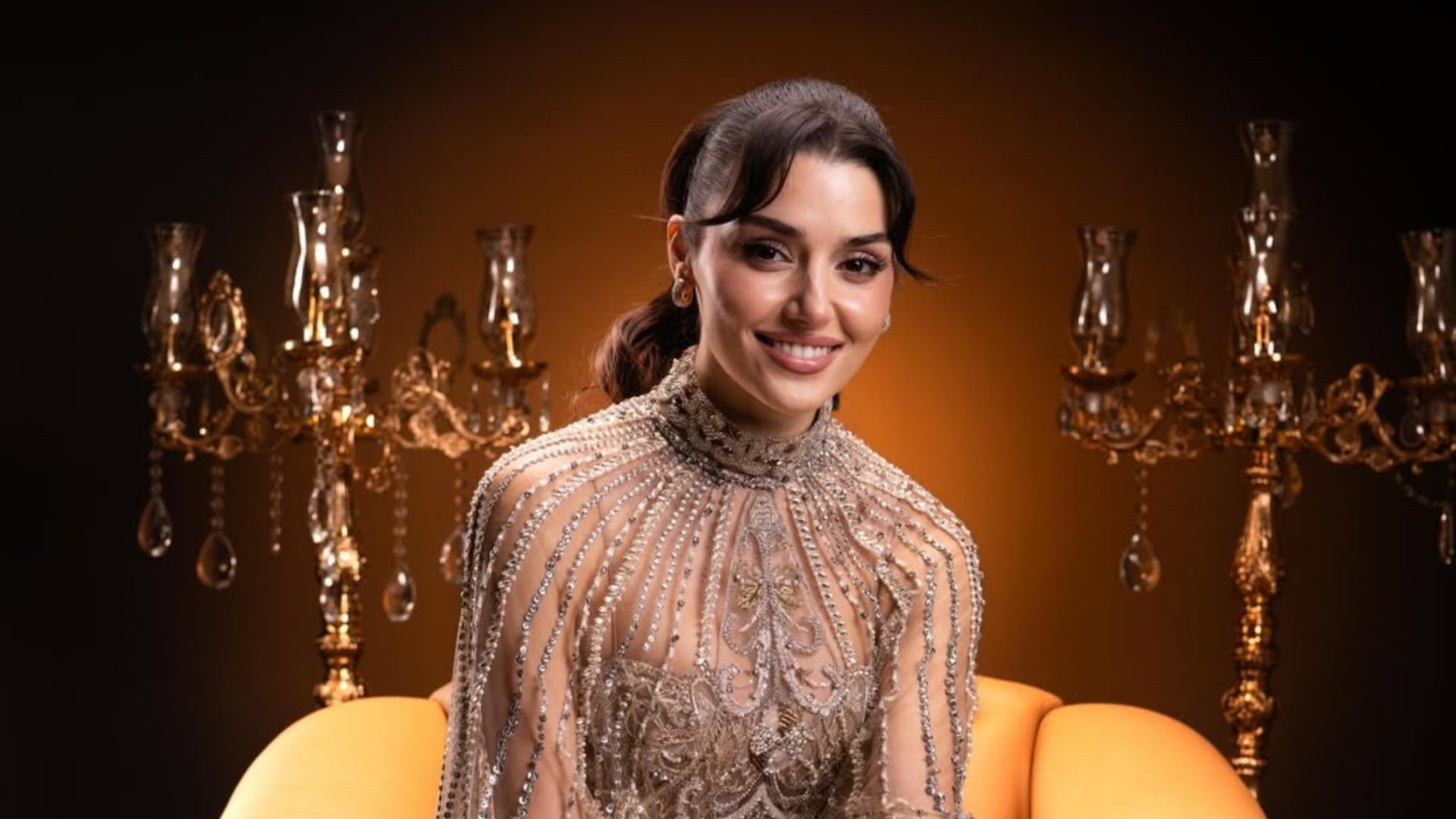 Турецкая актриса Ханде Эрчел вышла на связь после новостей об аресте и готова дать показания