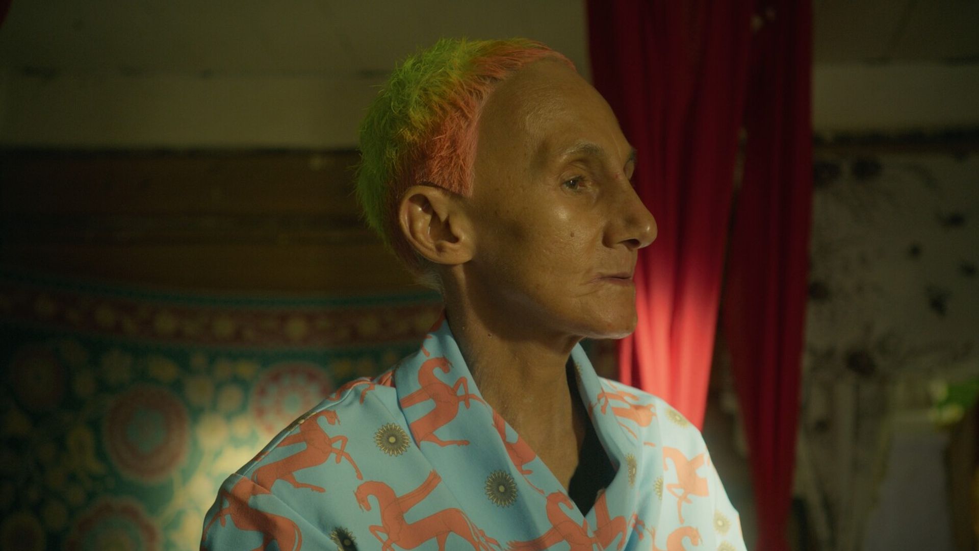 Роза Хайруллина в фильме "Бери да помни"