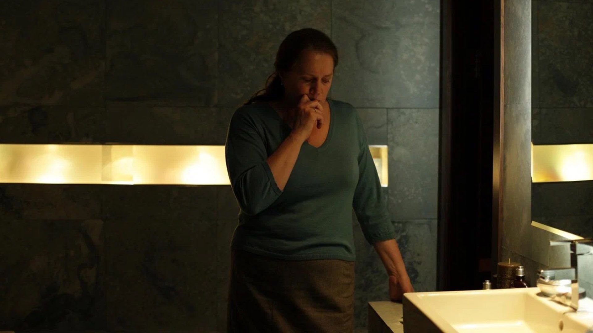 Актриса Надежда Маркина в фильме «Елена»