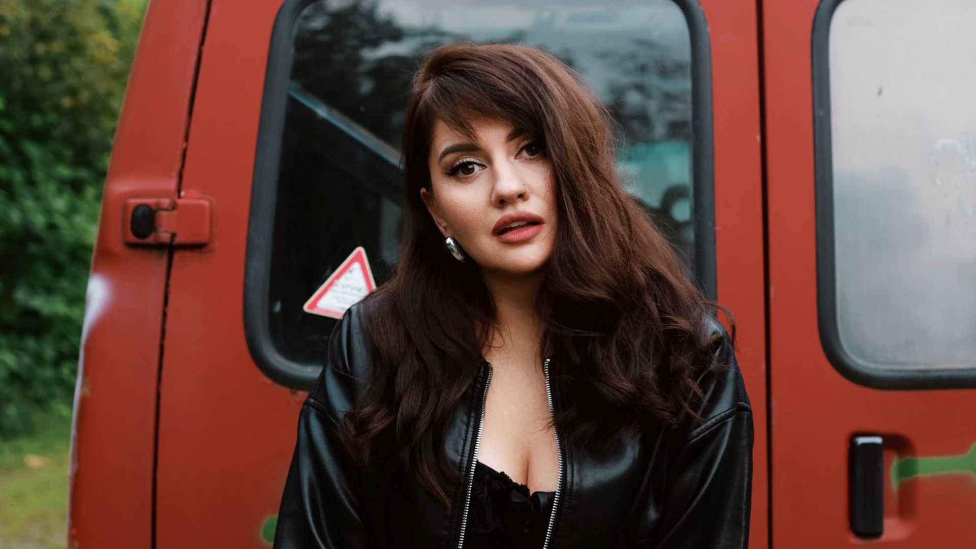 Счастье после двух разводов: Аня Руднева из «Ранеток» опубликовала первые фото беременной