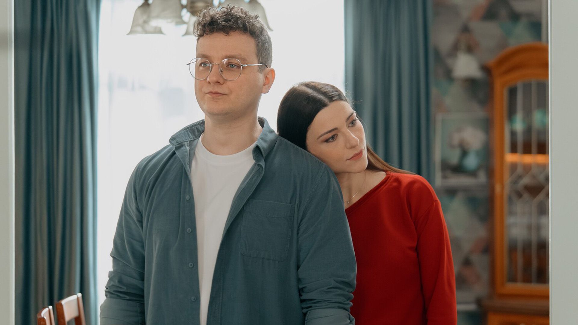 Филипп Бледный и Анастасия Сиваева в сериале «Папины дочки. Новые»