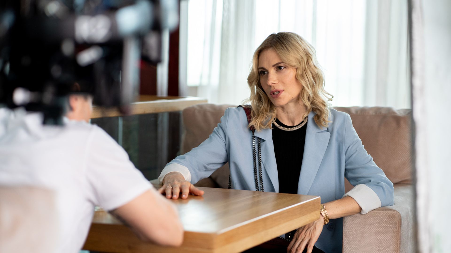 Анна Невская в сериале "Дылды"