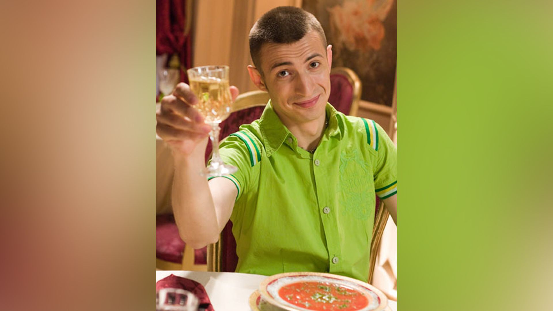 Алексей Гаврилов в сериале "Универ"