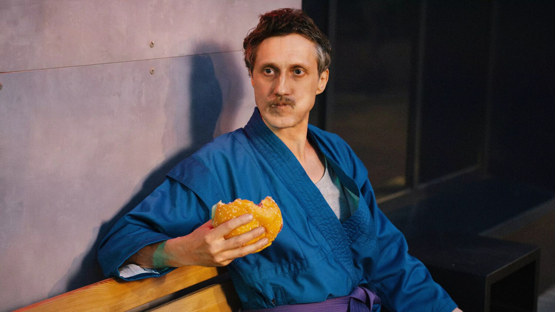 Актёр Игорь Хрипунов в сериале «Мистер Ноготь»