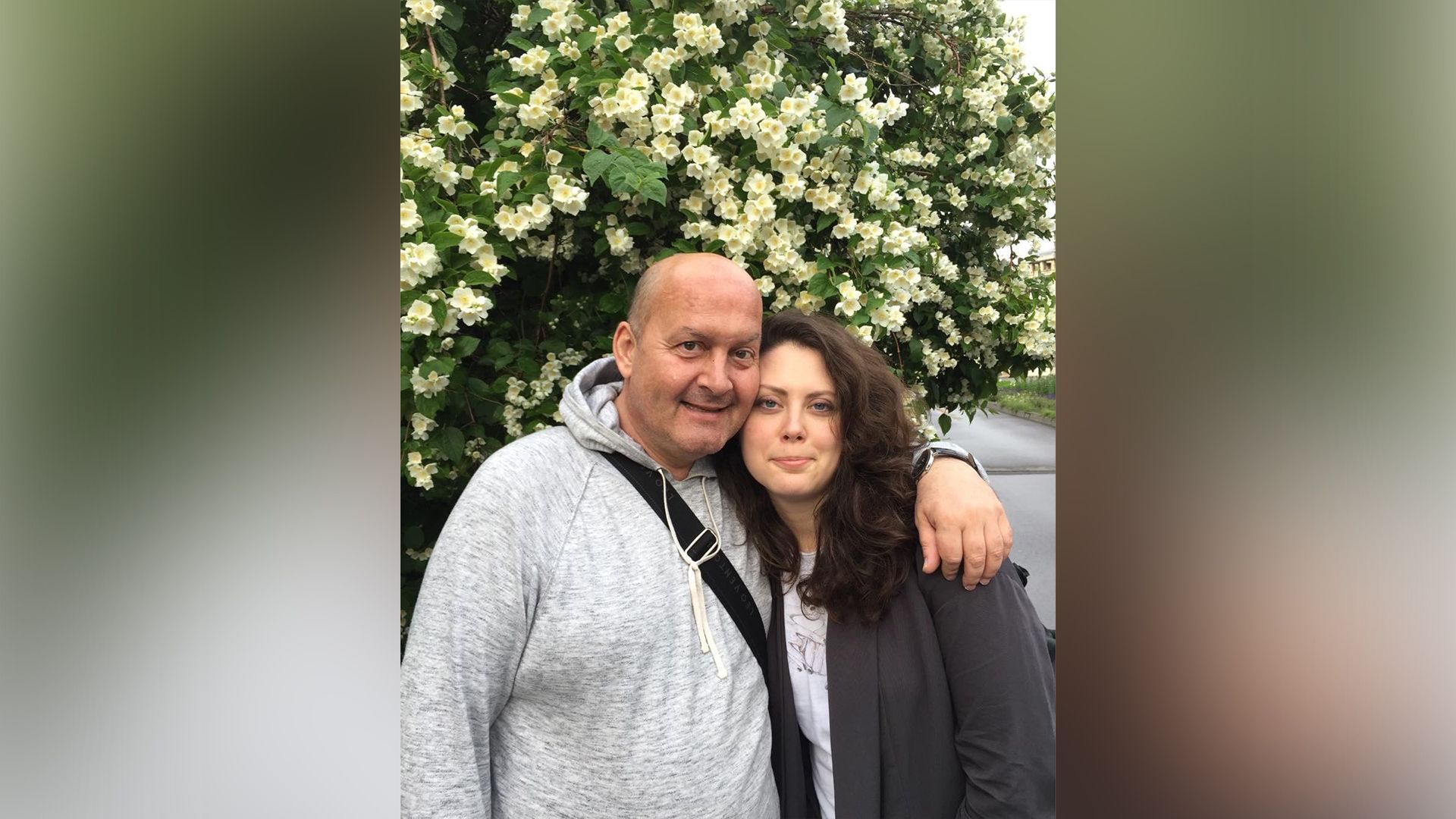 Актёр Вячеслав Гришечкин и его дочь Ольга