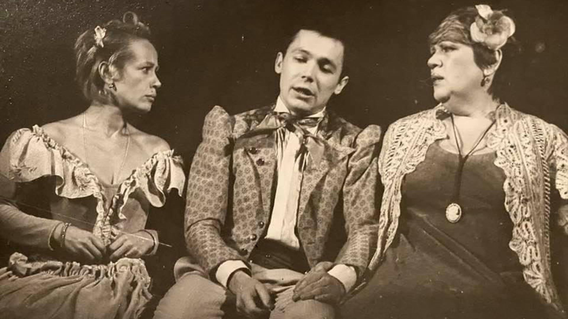 Василий Мищенко в роли Хлестакова