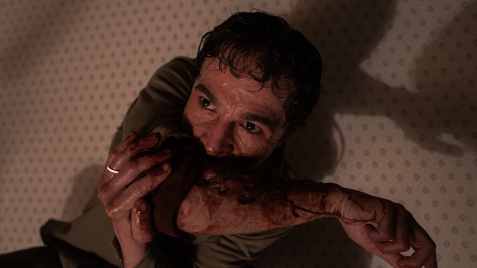 Кристофе Эбботт в фильме Вульфмэн