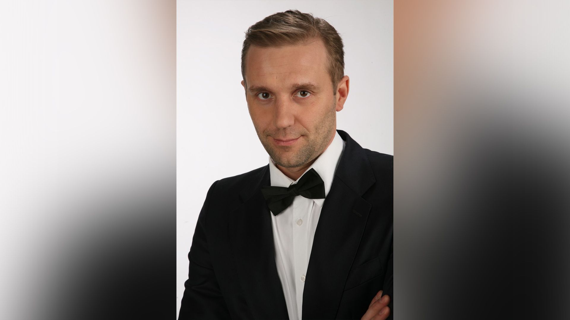 Актёр Максим Битюков