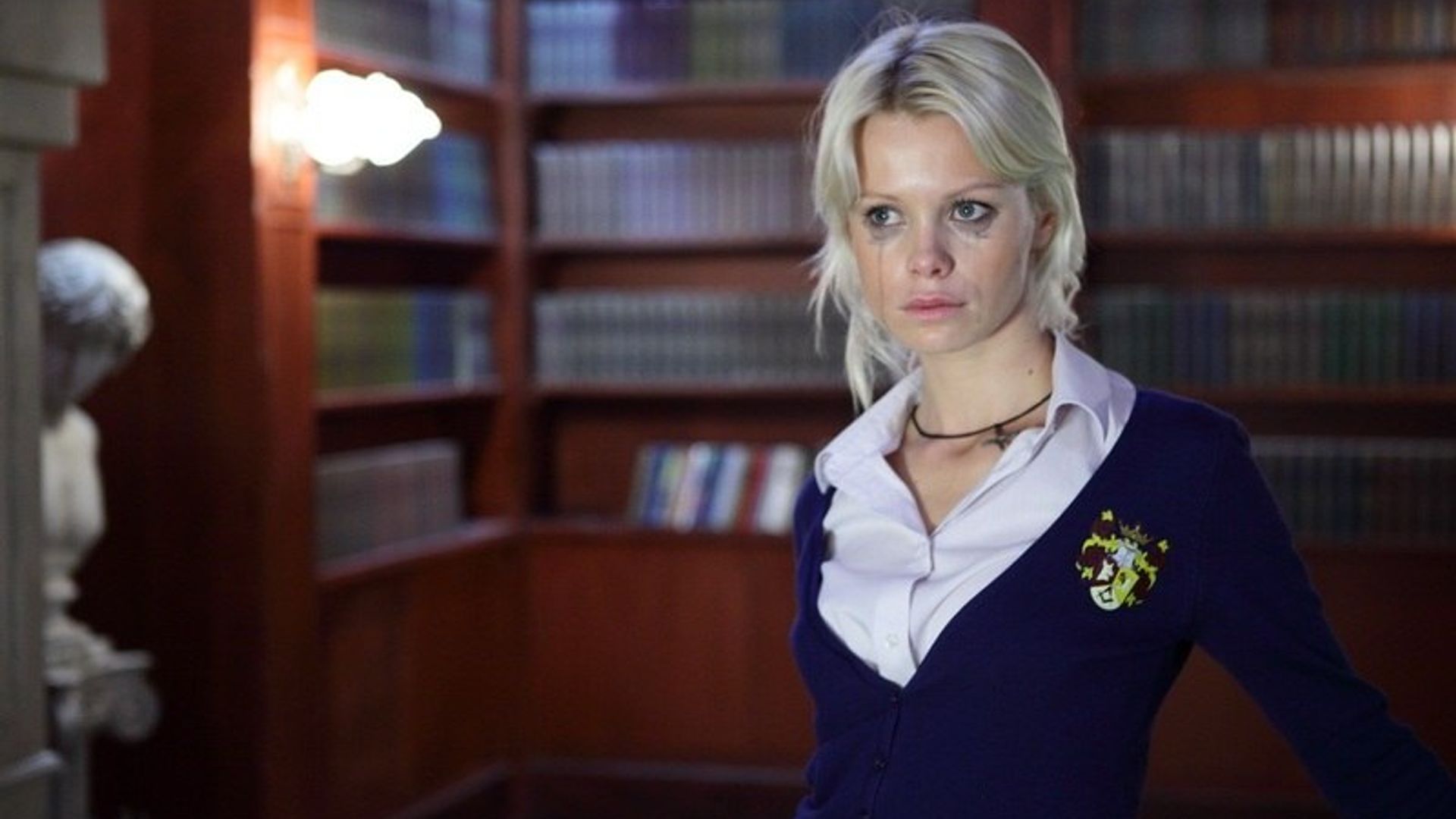 Евгения Осипова в сериале "Закрытая школа"