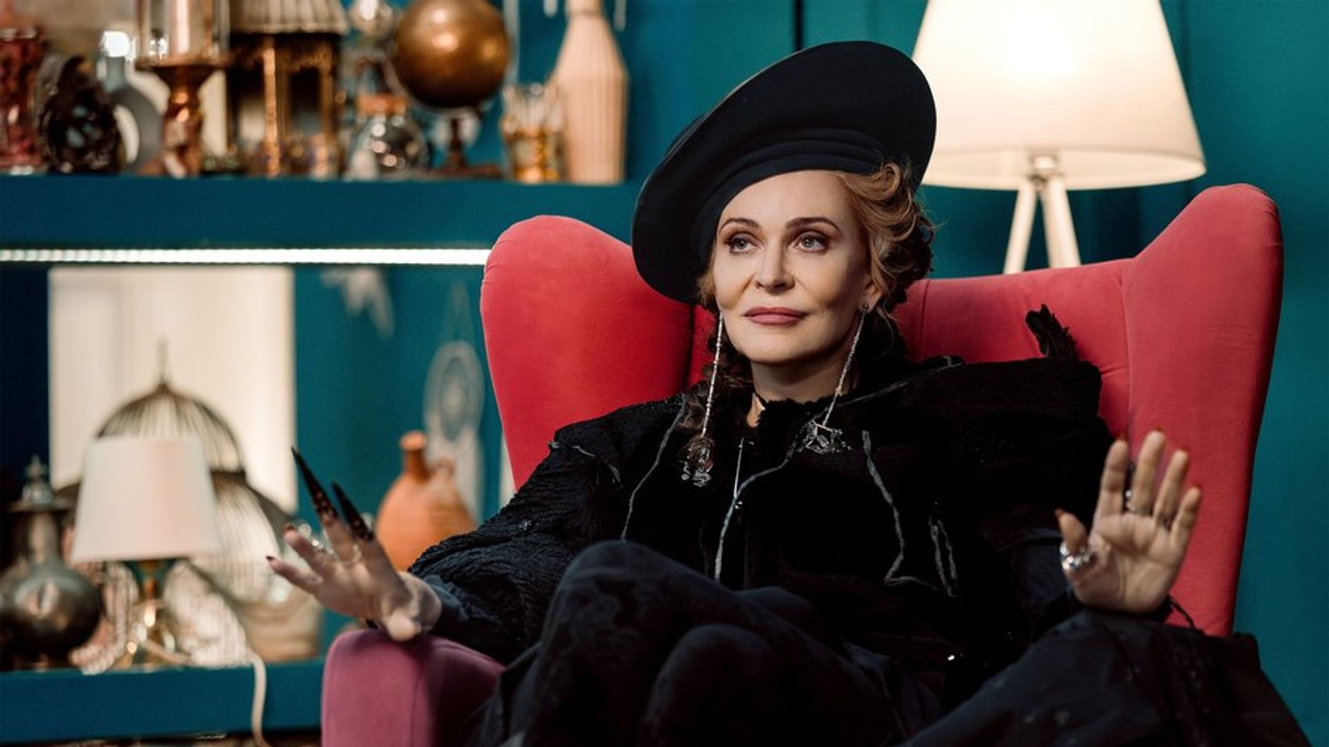Алёна Яковлева в сериале "Химкинские ведьмы"