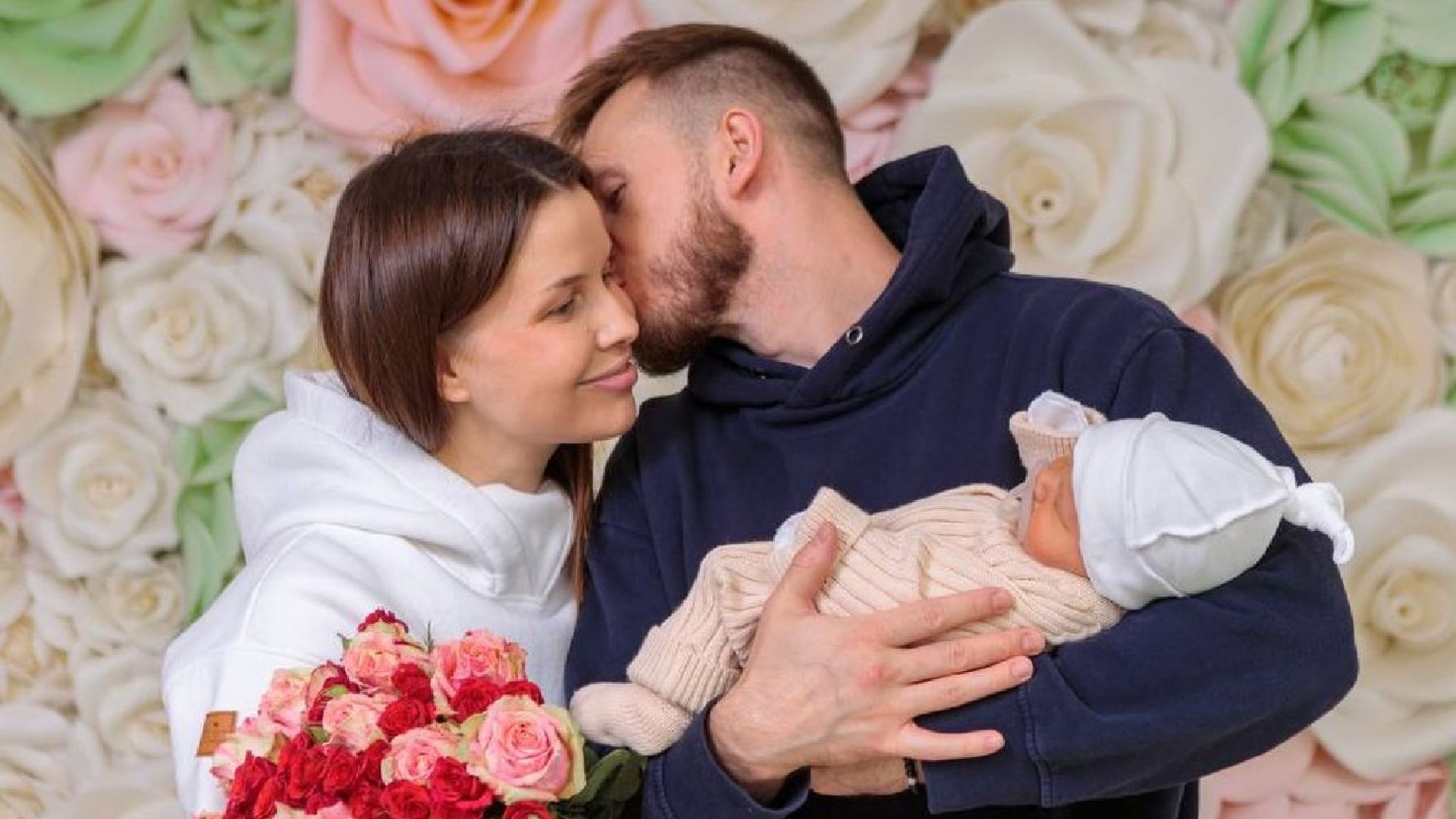 Татьяна Куртукова с мужем и дочкой