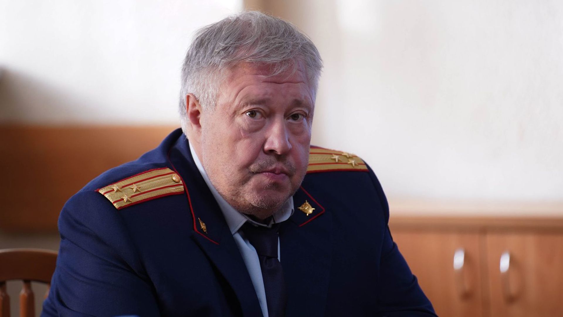 Сергей Степанченко в сериале «Анна Медиум»