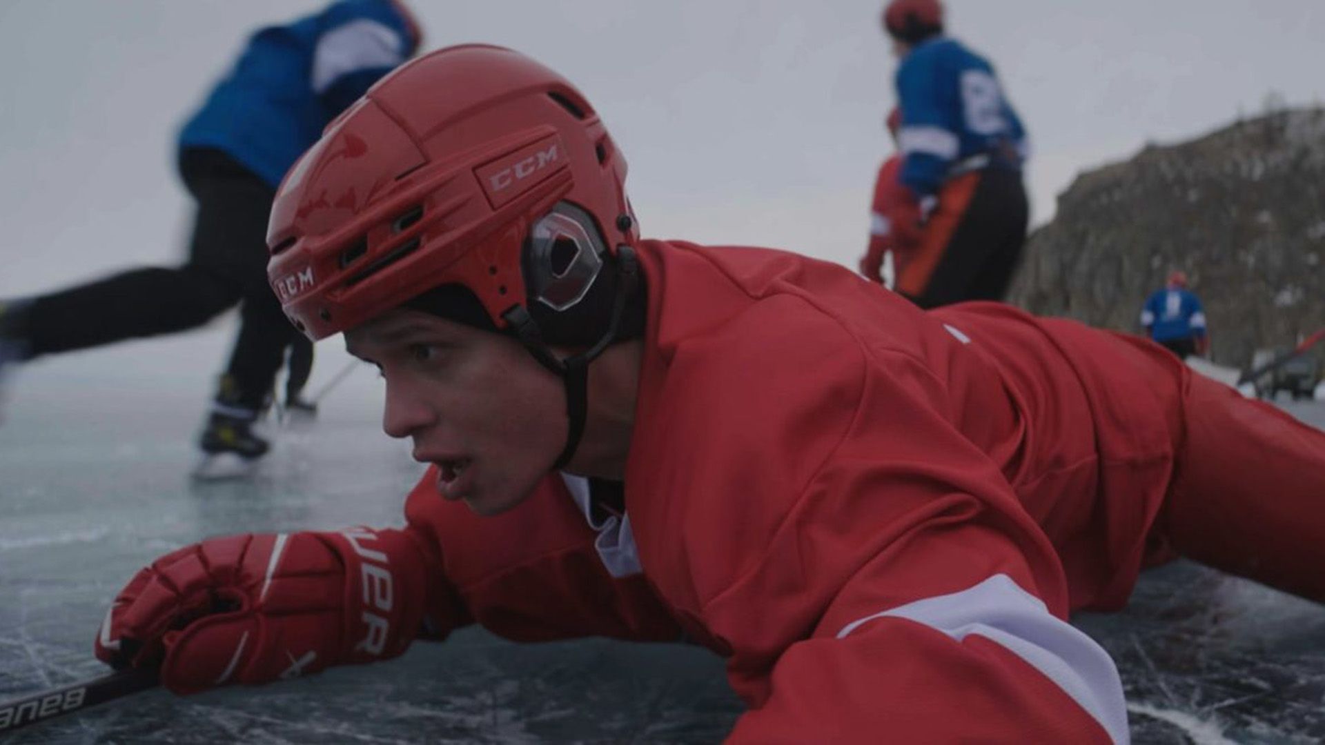 Степан Белозёров в фильме «Лёд 3»