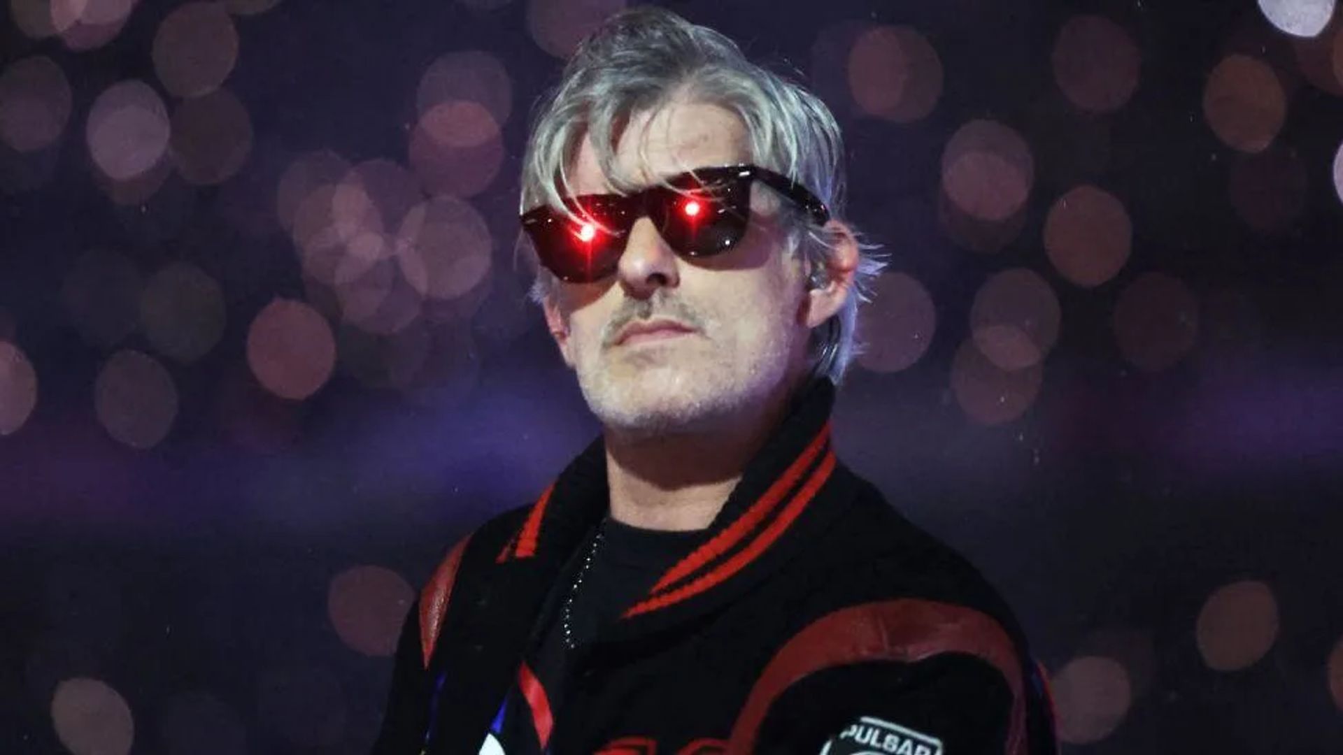 Музыкант Kavinsky (Венсан Белорже)