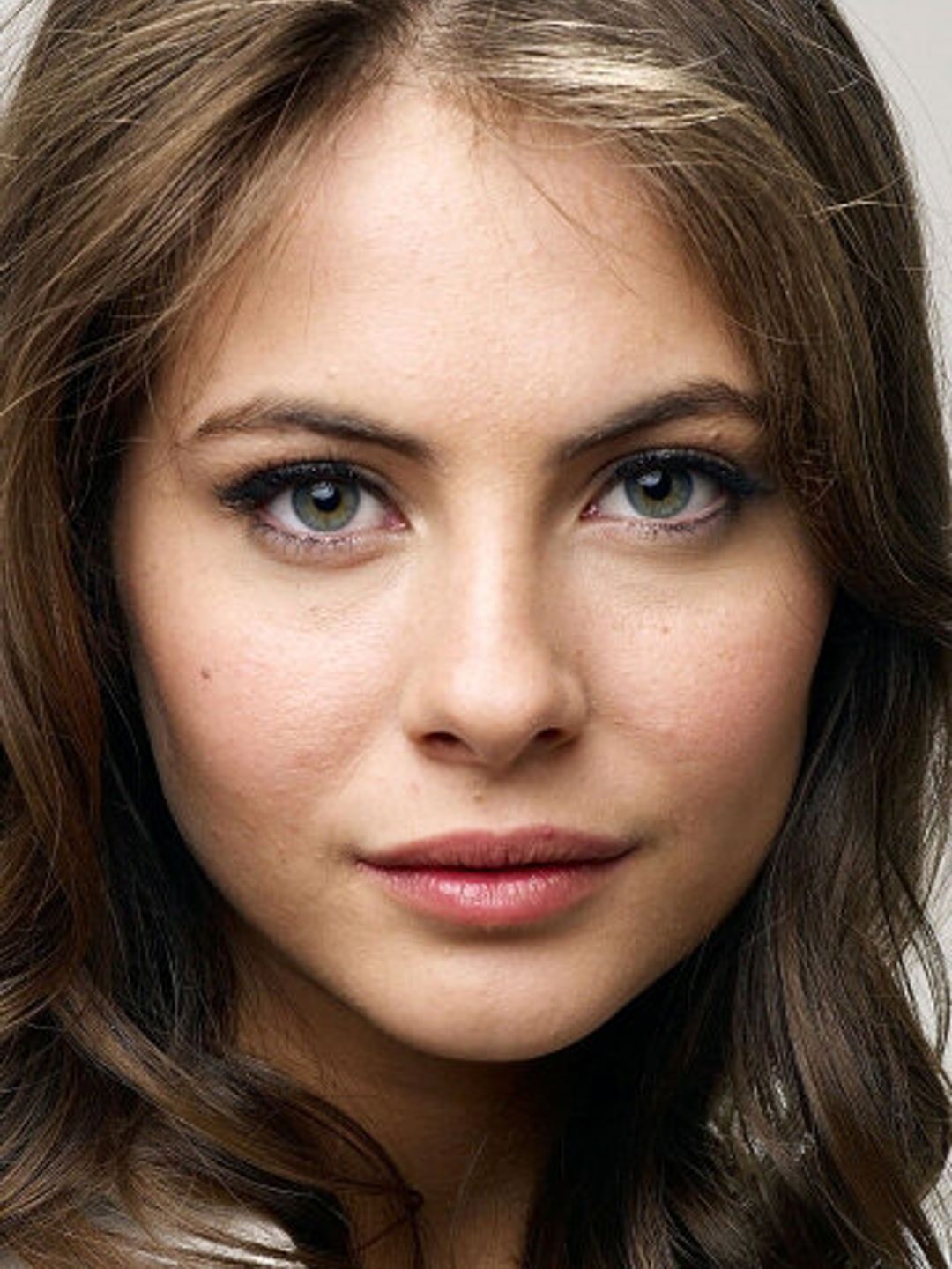 Уилла Холланд