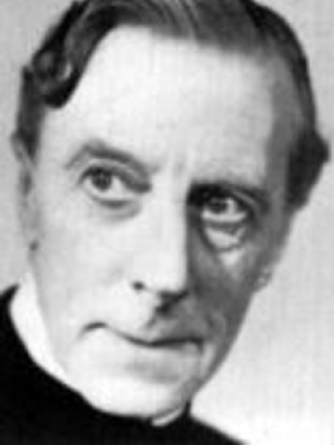 Эрнест Тесиджер