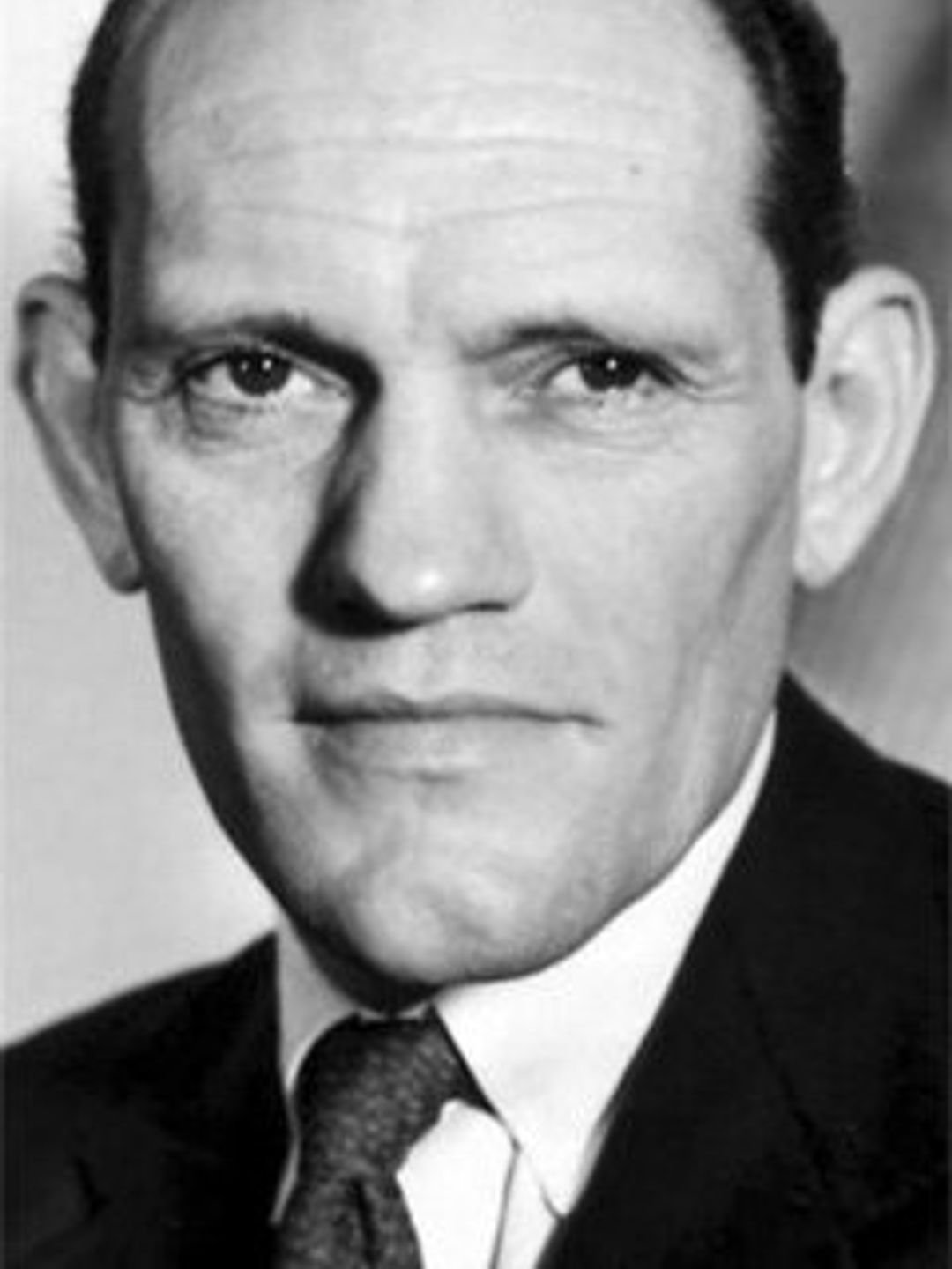 Гарри Эндрюс