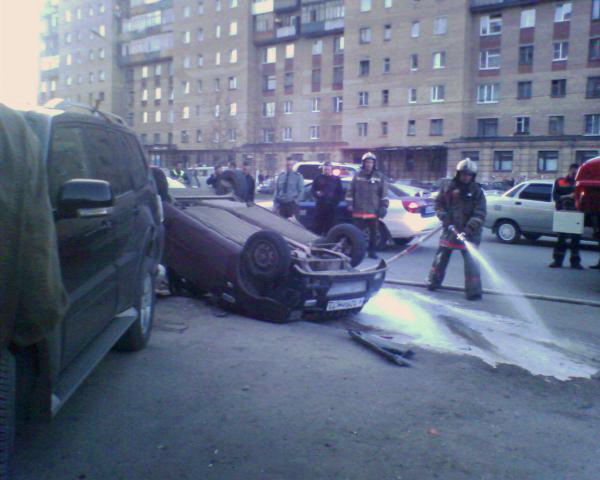 Жертвами ДТП в Москве и Подмосковье в выходные стали 24 человека