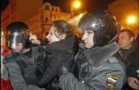 Божена Рынска не только выгуливает бриллианты, но и на митинги ходит