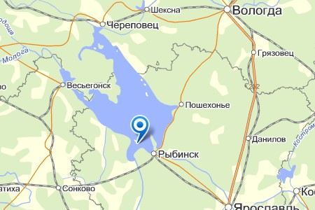 В Рыбинском водохранилище под Вологдой туристический теплоход «Михаил Шолохов» столкнулся с буксиром.
