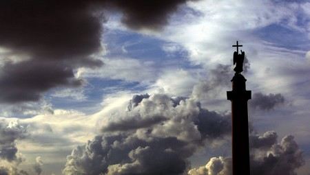 В Санкт-Петербурге самой обсуждаемой темой в интернете сегодня стала ночная гроза