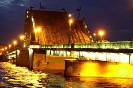 Ремонт ведется по ночам Ремонт ведется по ночам
