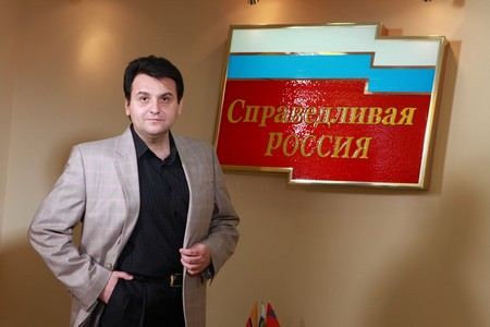 Сегодня в Госдуме обсудят вопрос лишения неприкосновенности депутата Олега Михеева.