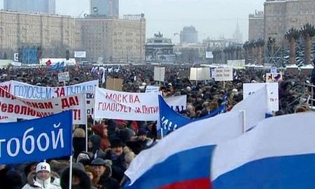Руководитель московского МВД Якунин хочет наказывать организаторов акций протеста, если они не собрали столько людей, сколько планировали.