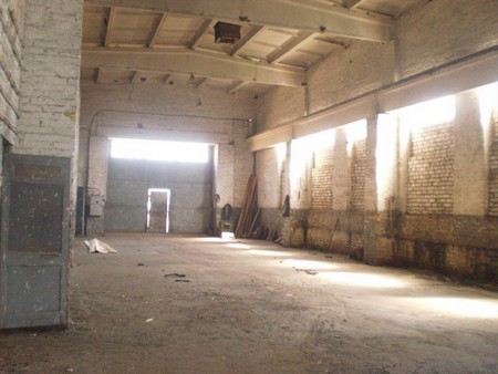 На Курилах в воинской части выявлены десятки тонн продуктов с червяками и крысиным пометом.