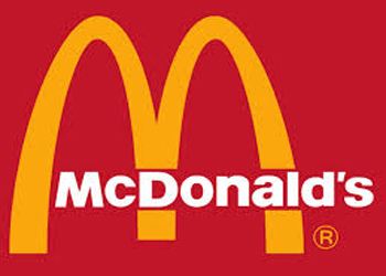McDonald’s с 2011 года пытается зарегистрировать название «Чикен Бекон»