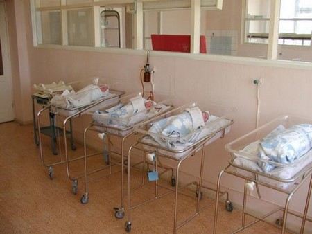 В Смоленска из роддома пропала новорожденная девочка, от которой отказался мать. В Смоленска из роддома пропала новорожденная девочка, от которой отказался мать.