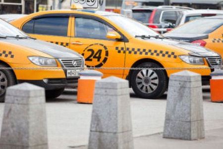 У такси появятся свои парковки