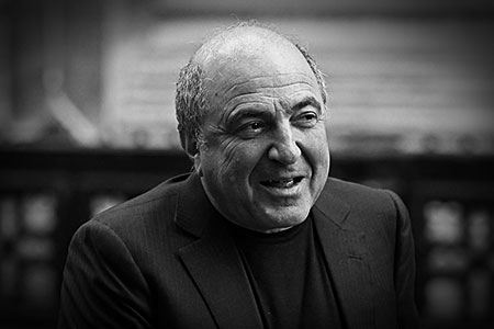 Миллиардер Борис Березовский никогда не стеснялся своих «достижений» Миллиардер Борис Березовский никогда не стеснялся своих «достижений»