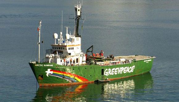 Судно Greanpeace Arctic Sunrise (Арктик Санрайз) Судно Greanpeace Arctic Sunrise (Арктик Санрайз)