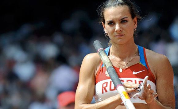 Елена Исинбаева планирует вернуться в спорт после рождения первенца
