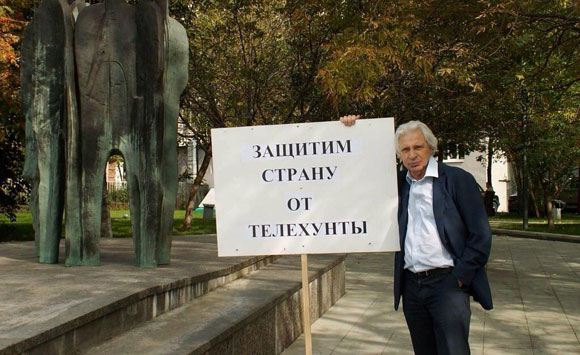 Генри Резник осудил новую «документальную» передачу НТВ
