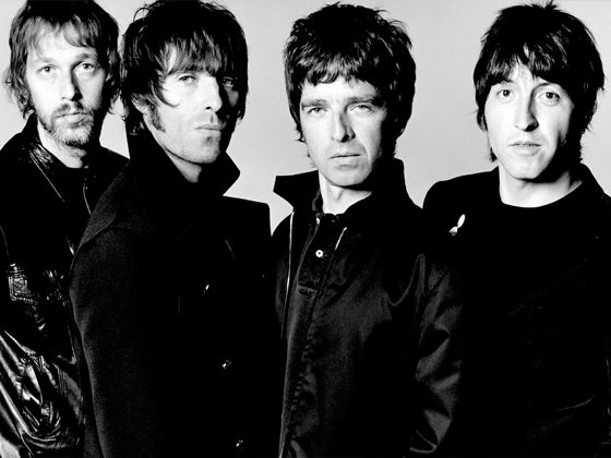 На фото: группа Oasis